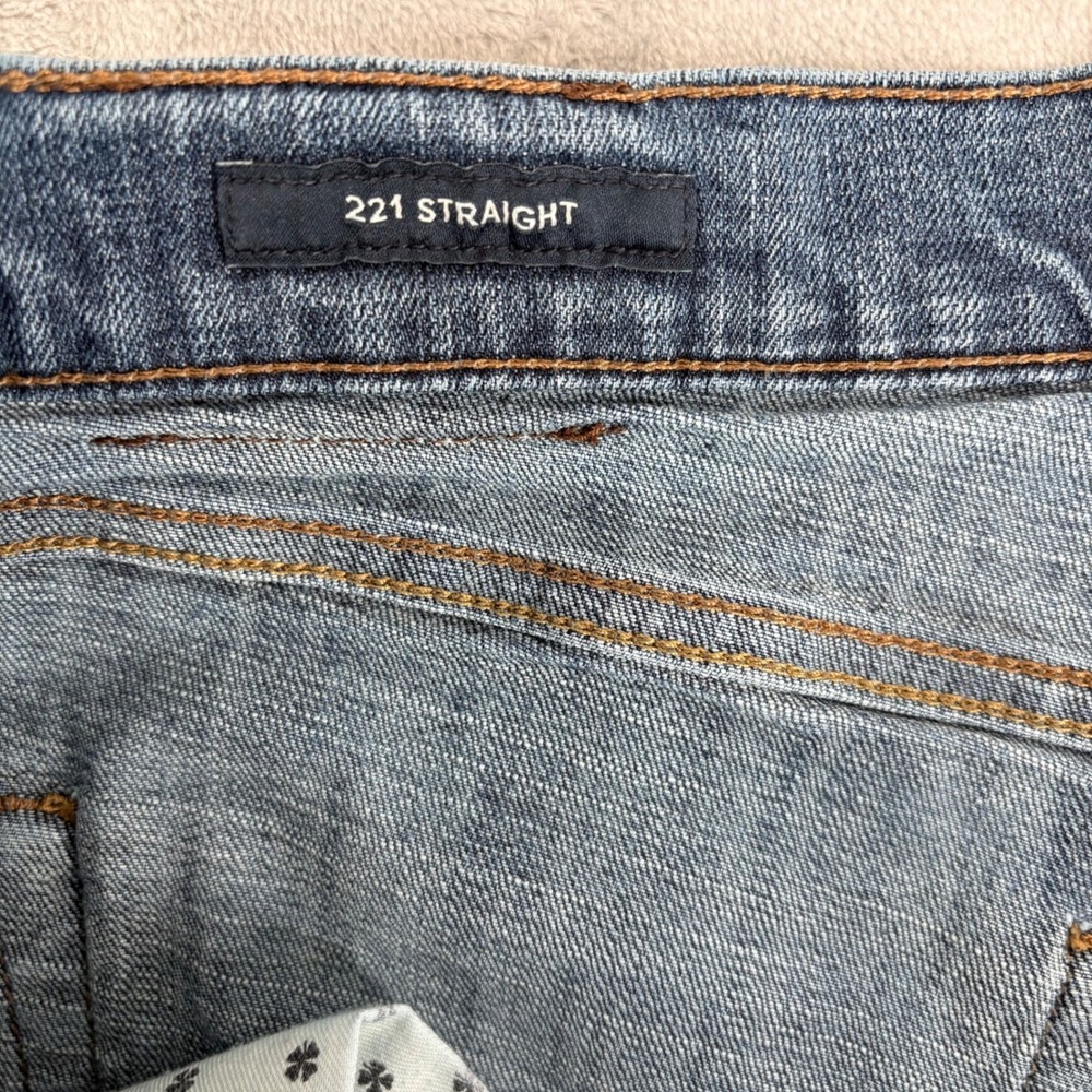 Lucky Brand Jeans Mens 36x32 (Fits 34x30) Blue 221 Straight Classic Medium Wash - Picture 12 of 15
